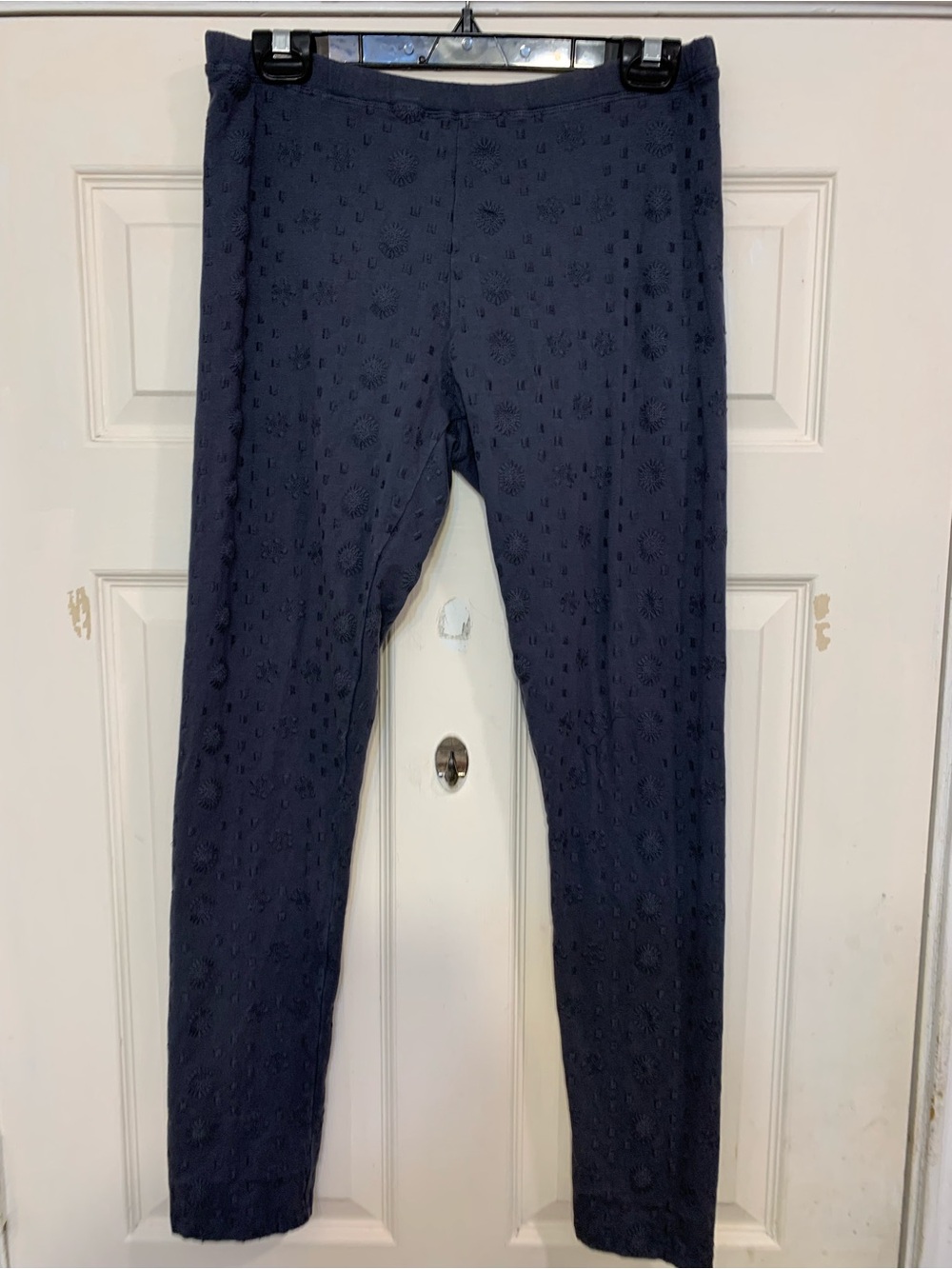 Johnny Was Floral Embroidered Textured Navy/Gray Small Leggings. 3539